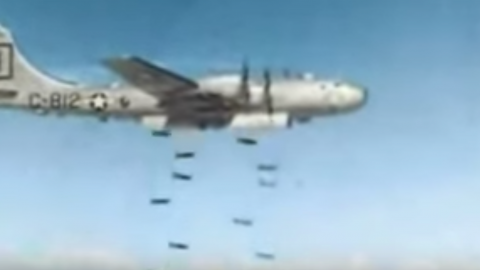 174 B-29s Unleash Onslaught Over Tokyo – Deadliest Bombing In History | Frontline Videos