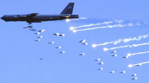 B-52s Deployed In Bombing Strikes Against ISIS Forces | Frontline Videos