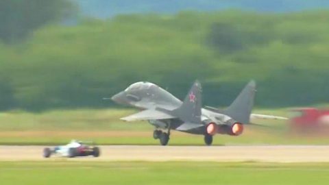 Cocky Formula 3 Driver Takes On MiG-35 – You Gotta Be Kidding Me! | Frontline Videos