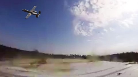 Video Of What It’s Like To Have An A-10 Shoot Directly At You | Frontline Videos