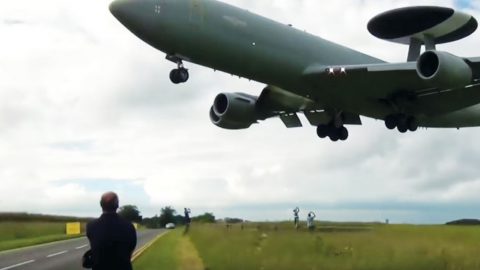 As Close As You Can Get To An E-3 Sentry Doing Touch And Goes | Frontline Videos
