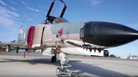 We Just Found Out There Are ‘F-4 Fanatics’ Out There And They’re Not Who You’d Expect | Frontline Videos