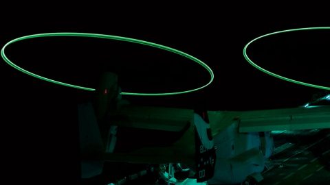 Guy Catches Rare Footage Of V-22 Osprey Flying In Dead Of Night | Frontline Videos