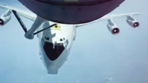Tanker Nearly Takes Out Plane It’s Supposed To Refuel | Frontline Videos