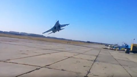 Crazy Su-27 Pilot Nearly Loses It On Takeoff- Floors A Guy | Frontline Videos
