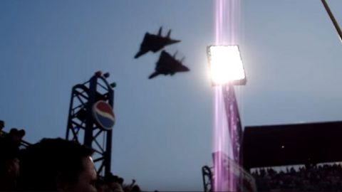 Fantastic Footage Of Two F-14 Tomcats Screaming Over Stadium-Makes Me Proud | Frontline Videos