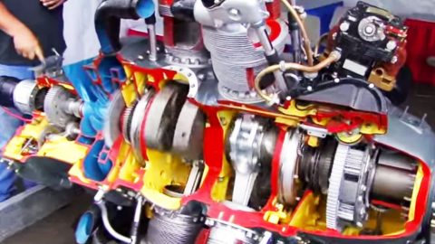 This Pratt&Whitney R-2800 Cutaway Will Show You The Genius Engineering Behind It | Frontline Videos