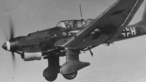 Why Did Germans Use The Loud Howl Of The Ju-87 Stuka Siren? | Frontline Videos