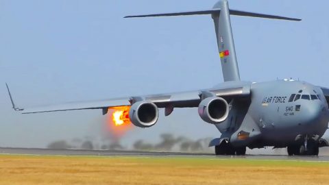 Spectator Filmed A C-17 Swallowing Hawk During Last Weekend’s Airshow | Frontline Videos